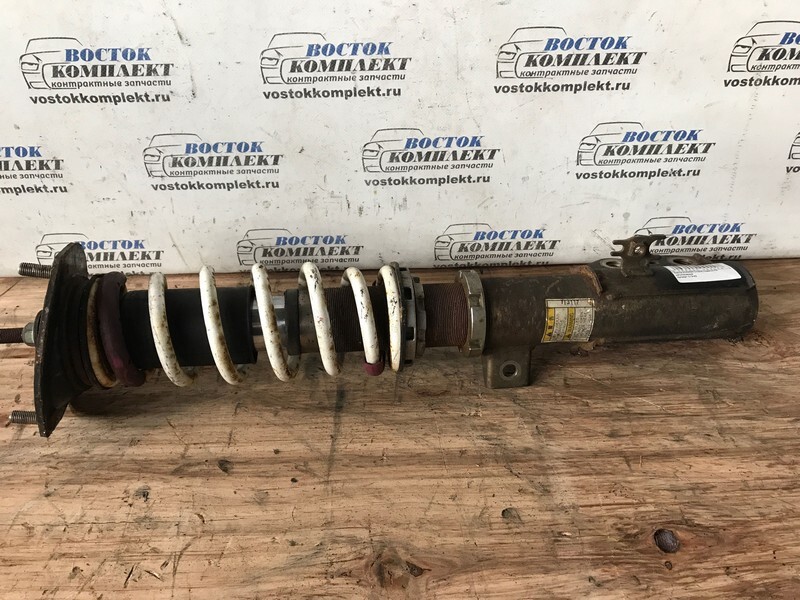 Стойка подвески Toyota Estima 2002 ACR40W 2AZ-FE перед прав