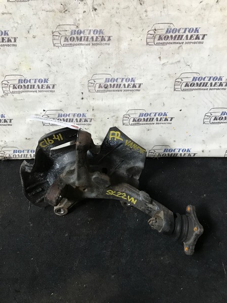 Ступица Nissan Vanette 2003 SK22VN R2 перед прав