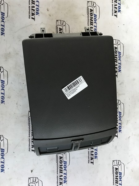 Бардачок Toyota Ipsum 2003 ACM21W 2AZ-FE