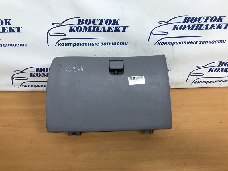 Бардачок пассажирский Toyota Raum EXZ10 5E-FE