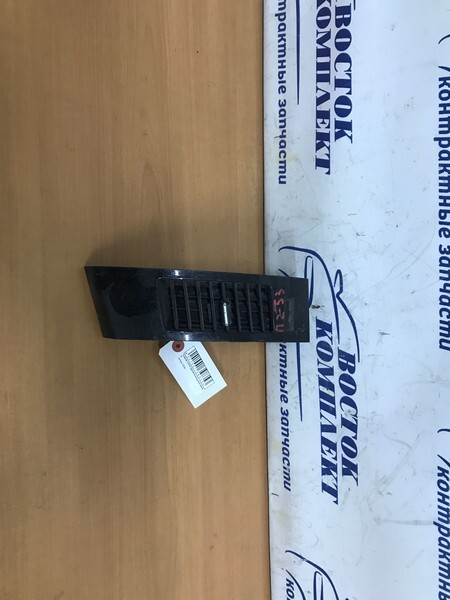 Дефлектор воздушный Mitsubishi Outlander CW5W 4B12 прав