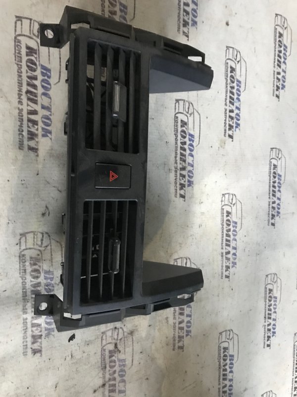 Дефлектор воздушный Nissan Teana 2004 PJ31 VQ35DE