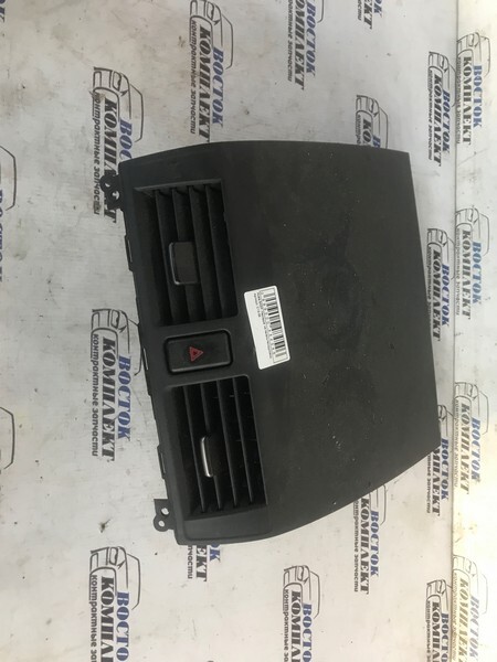 Дефлектор воздушный Mazda Axela 2006 BK5P ZY-VE