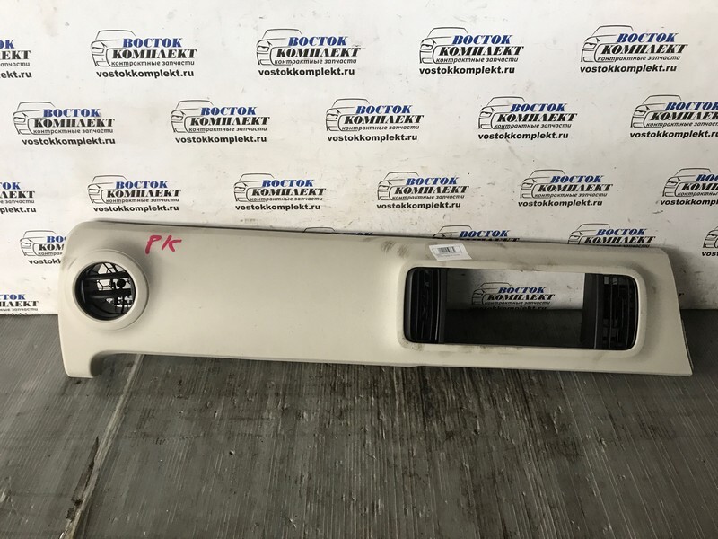 Рамка магнитофона Toyota Passo KGC30 1KR-FE