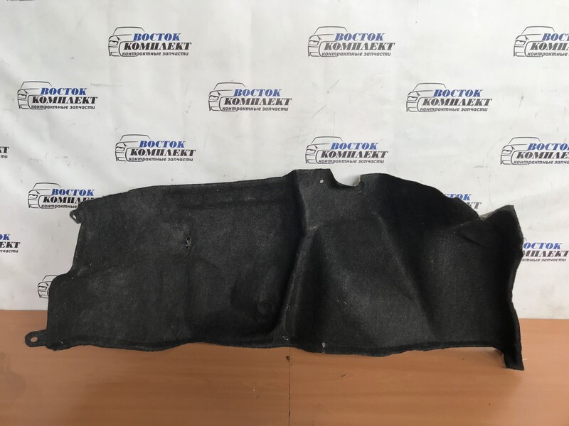 Обшивка багажника Toyota Corolla Ceres AE101 4A-FE прав