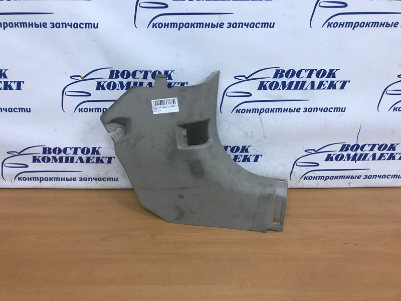 Обшивка стойки кузова Mitsubishi Outlander CW5W 4B12 перед прав