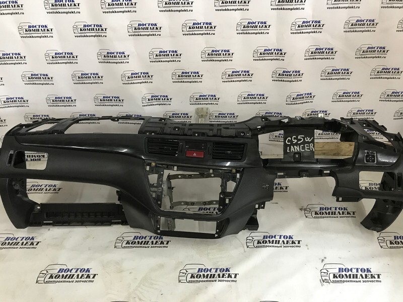 Панель передняя в салон Mitsubishi Lancer 2004 CS5W 4G93