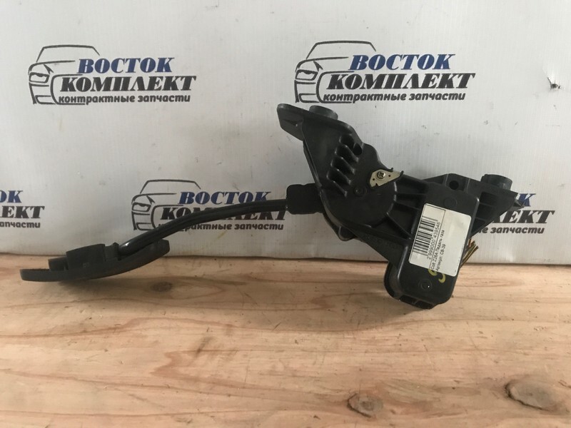 Педаль газа Mitsubishi Colt Z26A 4G19