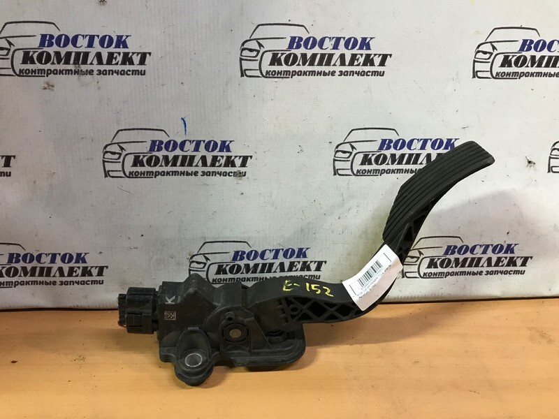 Педаль газа Mitsubishi RVR GA3W 4B10