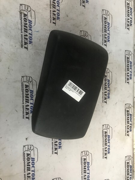 Подлокотник Mazda Axela 2006 BK5P ZY-VE