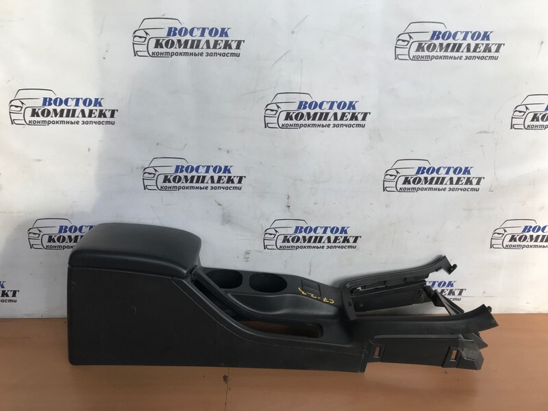 Подлокотник Subaru Impreza GG3 EJ15
