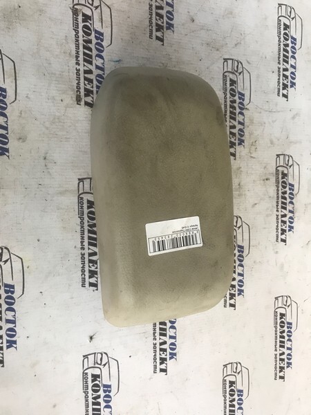 Подлокотник Mitsubishi Lancer CS6A 4G94