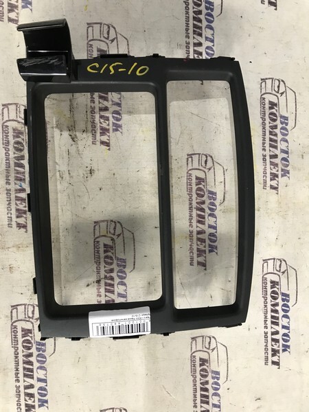 Рамка магнитофона Mitsubishi Pajero 2014 V93W 6G72