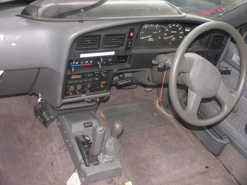 Часы Toyota Hilux Surf 1995 KZN130 1KZ-