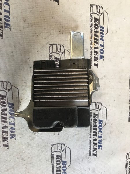 Блок управления форсунками Toyota Isis 2006 ANM15W 1AZ-FSE