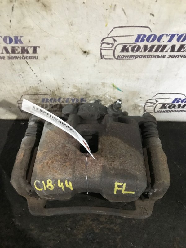 Суппорт Honda Airwave 2008 GJ1 L15A перед лев