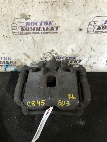 Суппорт Honda Civic EU3 D17A перед лев