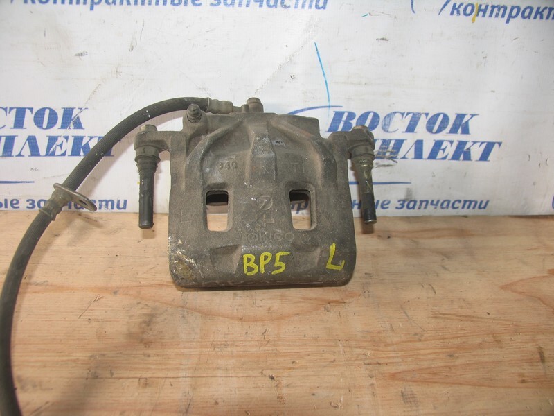 Суппорт Subaru Legacy 2003 BP5 EJ20 перед лев