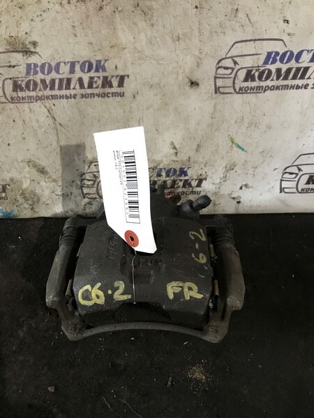 Суппорт Subaru Sambar TT2 EN07 перед прав