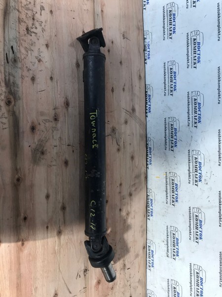 Карданный вал Toyota Townace 1990 YR25V 2Y-J