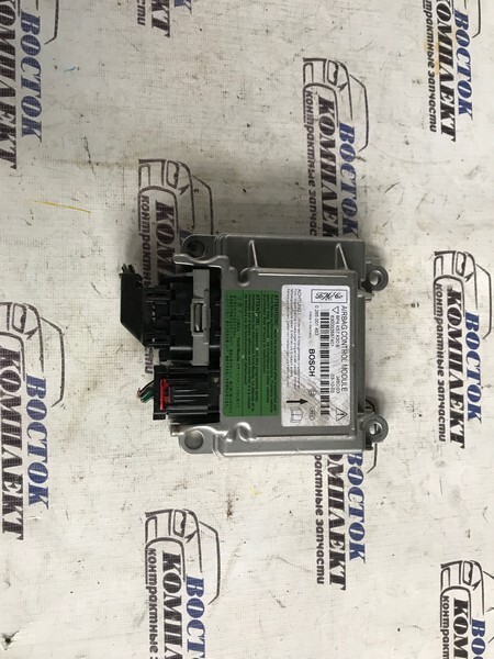 Блок управления airbag Mazda Axela 2003 BK3P L3-VE