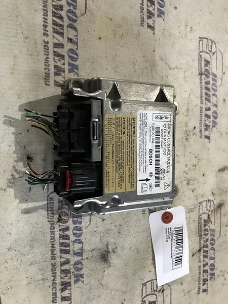Блок управления airbag Mazda Axela 2006 BKEP LF-DE