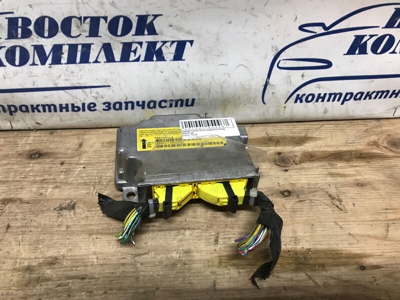 Блок управления airbag Mitsubishi Outlander CW5W 4B12