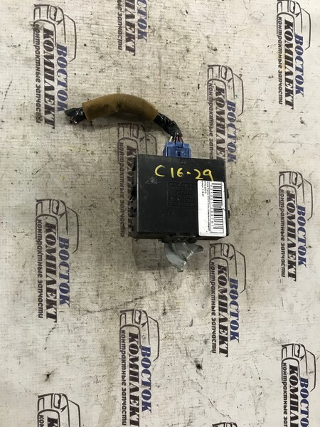 Блок управления дверьми Toyota Corona Premio ST210 3S-FSE