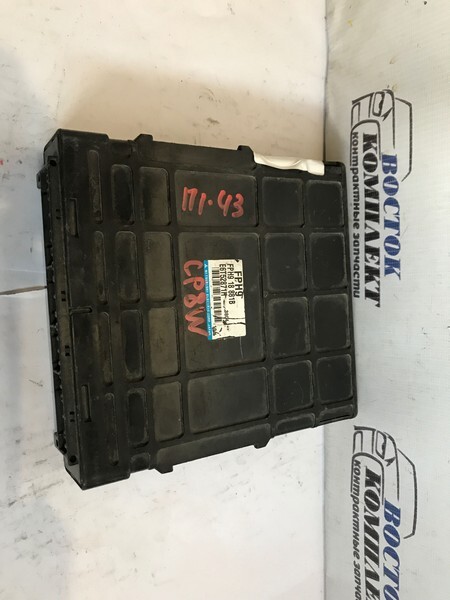 Блок управления ДВС Mazda Premacy CP8W FP-DE