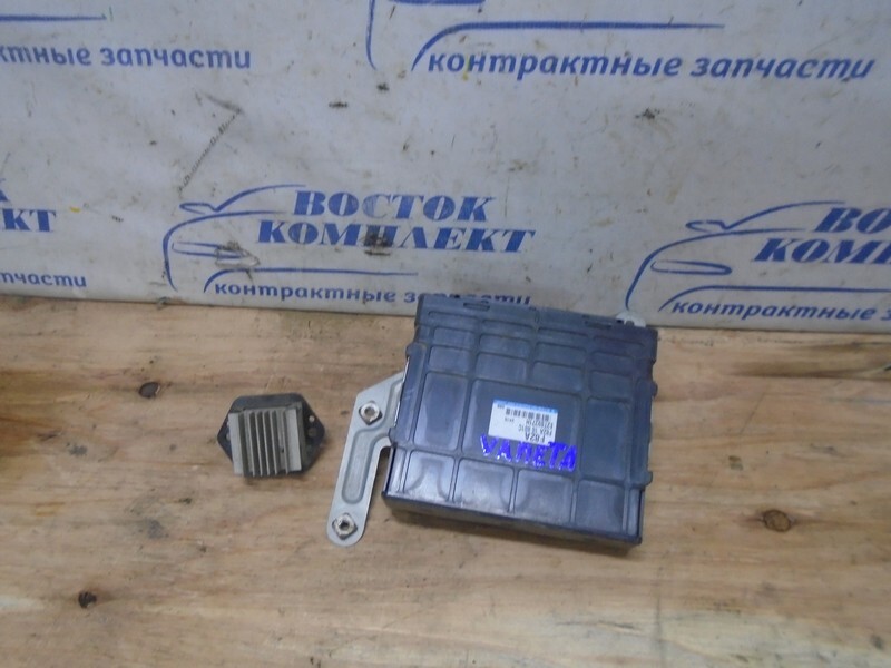 Блок управления ДВС Nissan Vanette SK82MN F8
