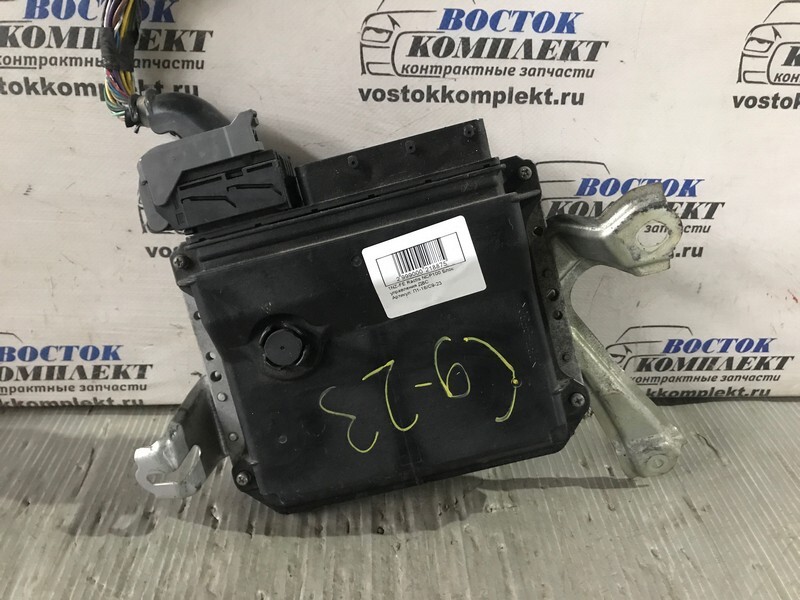 Блок управления ДВС Toyota Ractis NCP100 1NZ-FE
