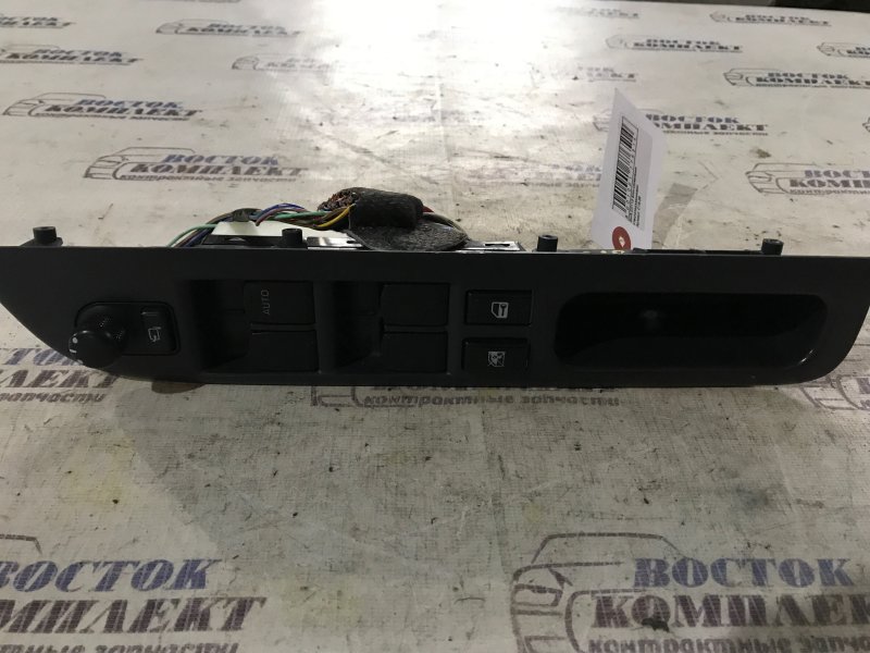 Блок управления стеклоподъемниками Suzuki Swift 2005 ZD11S M13A