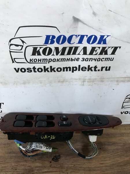 Блок управления стеклоподъемниками Toyota Altezza GXE10 1G-FE