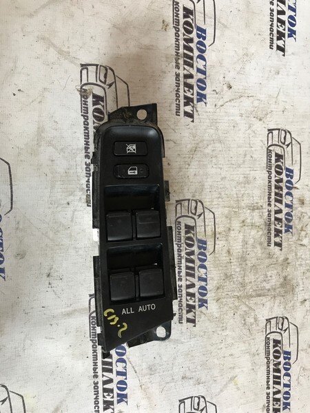 Блок управления стеклоподъемниками Toyota Crown 2004 GRS182 3GR-FSE