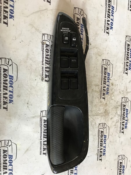 Блок управления стеклоподъемниками Toyota Estima 2002 ACR40W 2AZ-FE