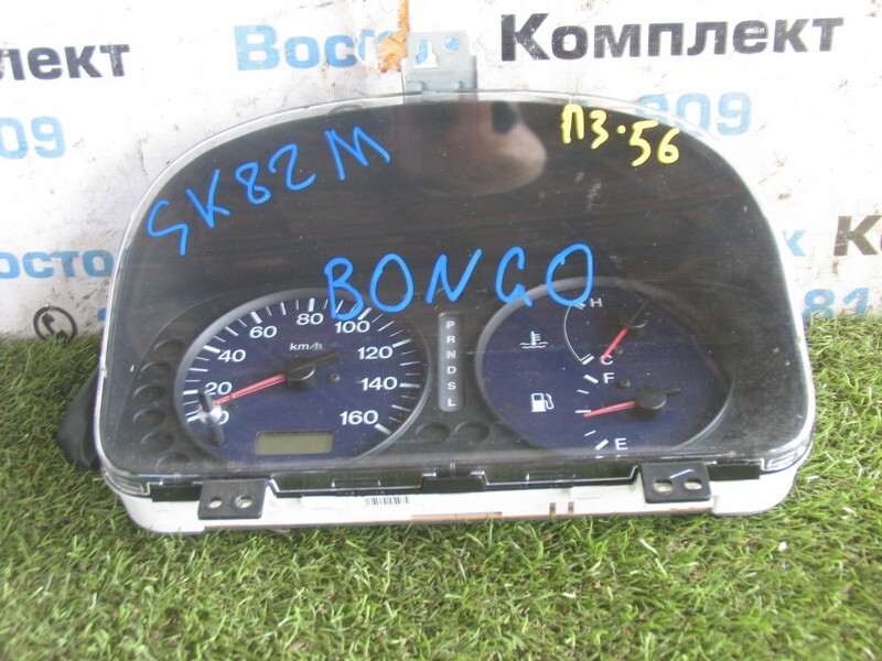 Комбинация приборов Mazda Bongo SK82M F8