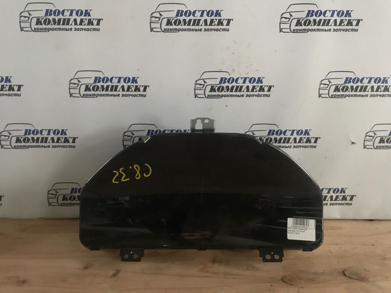 Комбинация приборов Mazda MPV LVEW FS