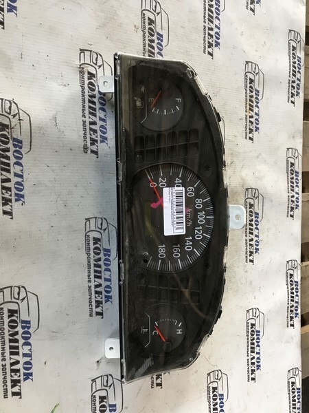 Комбинация приборов Nissan AD 2004 VHNY11 QG18DE