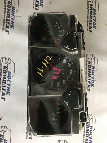 Комбинация приборов Nissan Wingroad 2004 WHNY11 QG18DE
