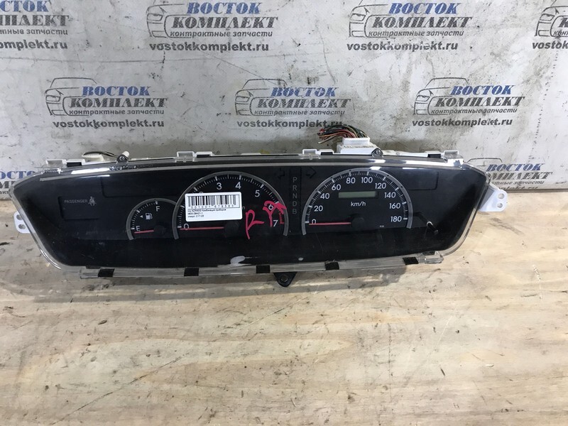 Комбинация приборов Toyota Voxy 2005 AZR60G 1AZ-FSE