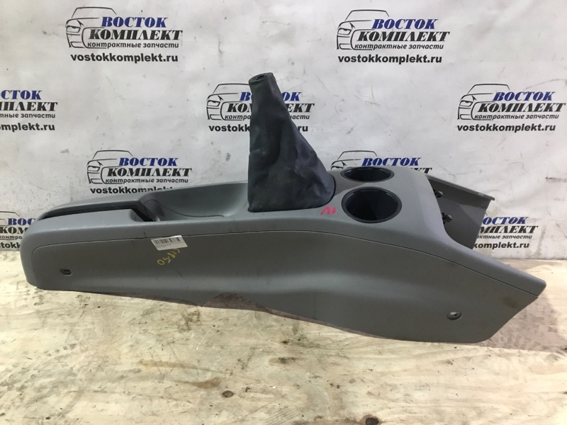 Подлокотник Mazda Demio 2004 DY3W ZJ-VE