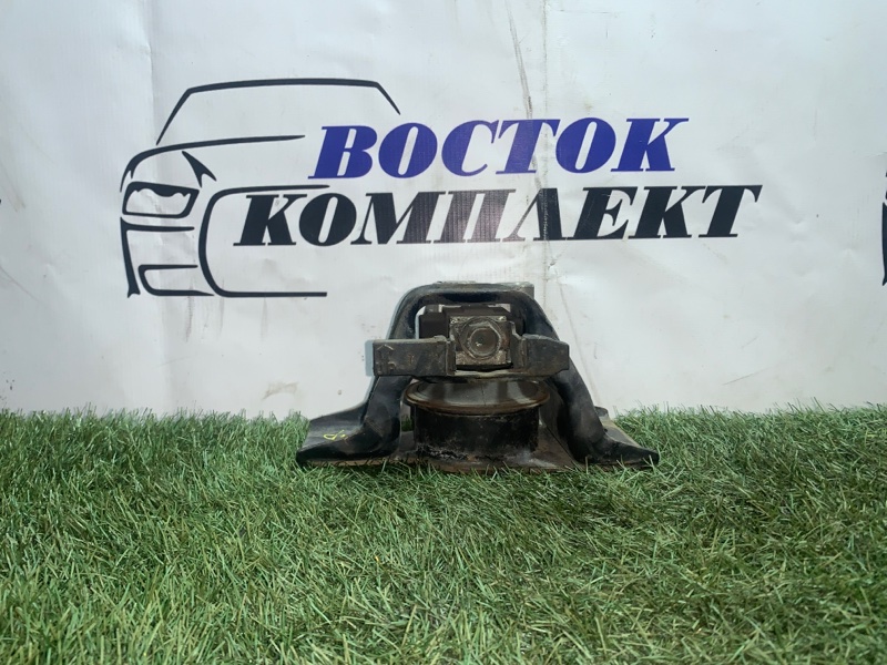 Подушка двигателя Nissan Cube 2003 BGZ11 CR14DE прав