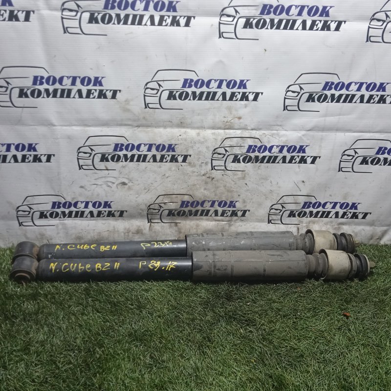 Амортизатор подвески Nissan Cube 2005 BZ11 CR14DE зад