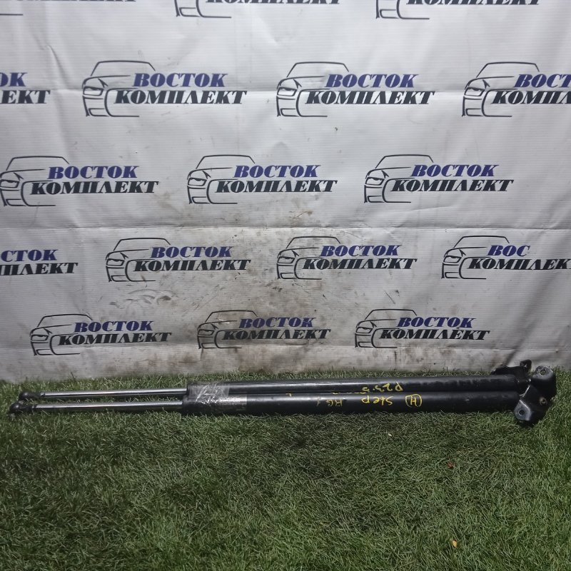 Амортизатор багажника Honda Stepwgn 2009 RG1 K20A