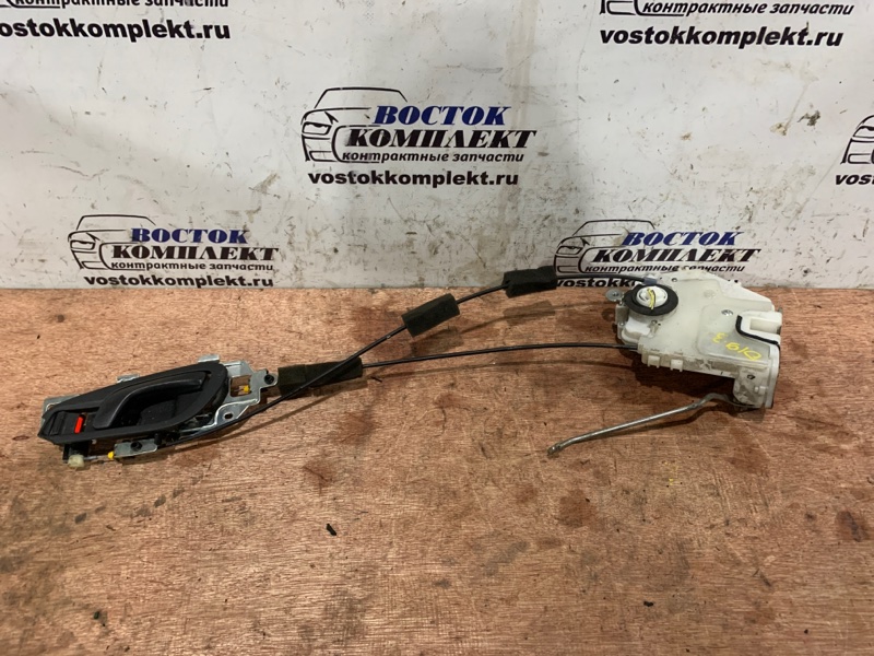 Замок дверной Honda Airwave GJ1 L15A перед лев