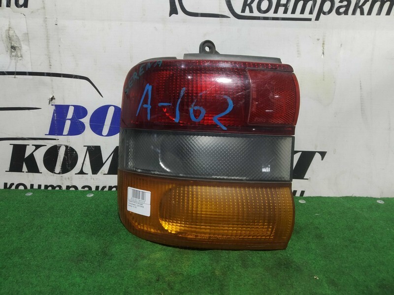 Фонарь стоп-сигнала Nissan Serena KVNC23 лев