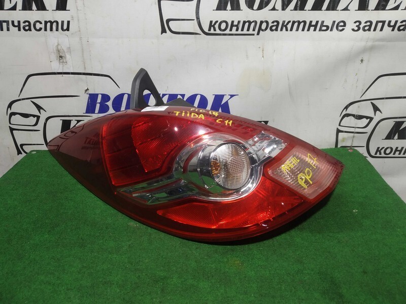 Фонарь стоп-сигнала Nissan Tiida C11 HR15DE лев