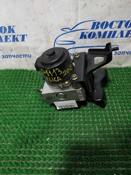 Блок ABS Toyota Celica ST202 3S-GE