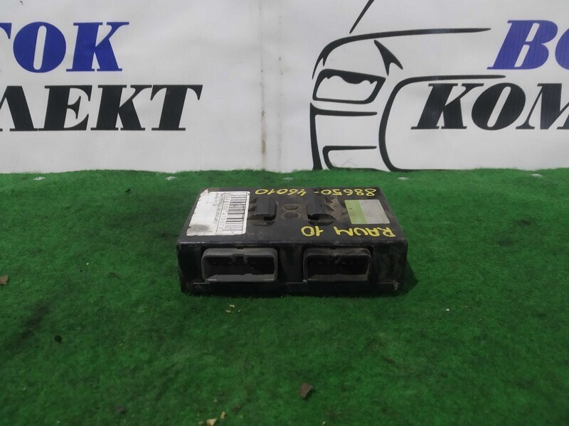 Блок управления ABS Toyota Raum EXZ10 5E-FE