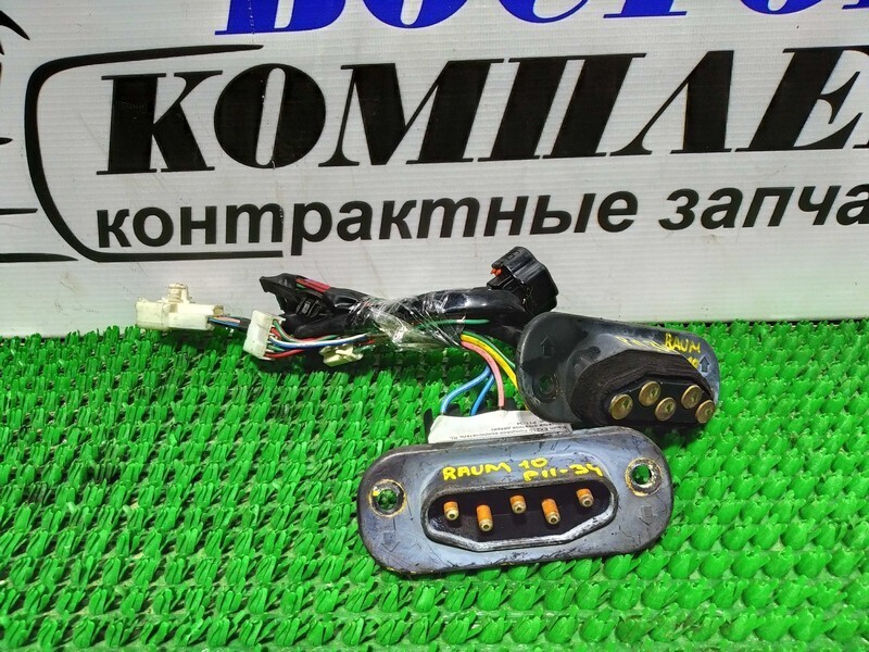 Концевой выключатель Toyota Raum EXZ10 5E-FE зад лев